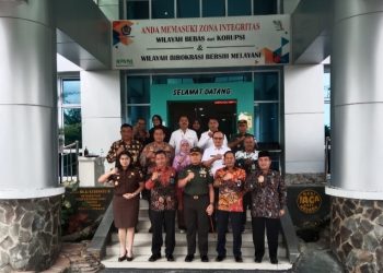 Aswas Kejati Riau Hadiri Giat Penerimaan Apresiasi dan Penyerahan Sertipikat BMN