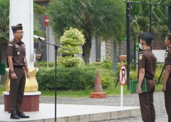 Koordinator Bidang Datun Kejati Riau Pimpin Apel Kerja Pagi