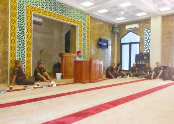Pengajian Rutin Kejaksaan Tinggi Riau di Isi Oleh Ustadz H Alnop Dinar LC MA