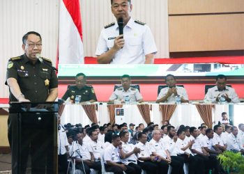 Asintel Kejati Riau Menjadi Narasumber Giat Penerangan Hukum di Rokan Hilir