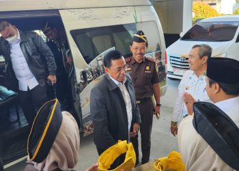 Kajati Riau Sambut Kedatangan Wakil Jaksa Agung Dalam Rangka Kunker ke Provinsi Riau 