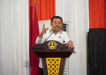 Kajati Riau Menjadi Pemateri Pada Sidang Terbuka Senat Universitas Riau