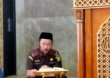 Kajati Riau Dr Supardi Sampaikan Tausiyah Ba’da Dhuhur di Masjid Al Mizan 