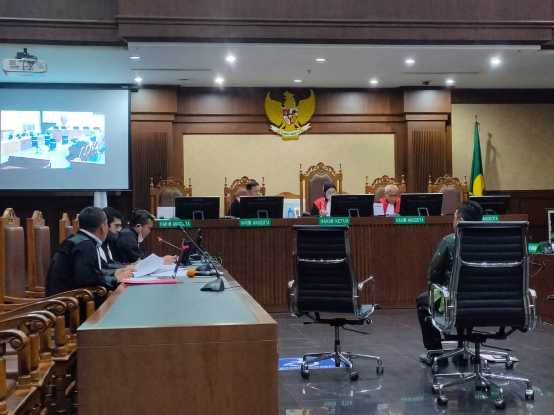 1 Orang Ahli Diperiksa dalam Sidang Impor Besi atau Baja