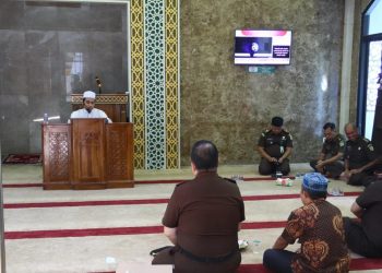 Pengajian Rutin Kejati Riau Oleh Syaikh Maulana Husen Al Muqri Bin Ismail
