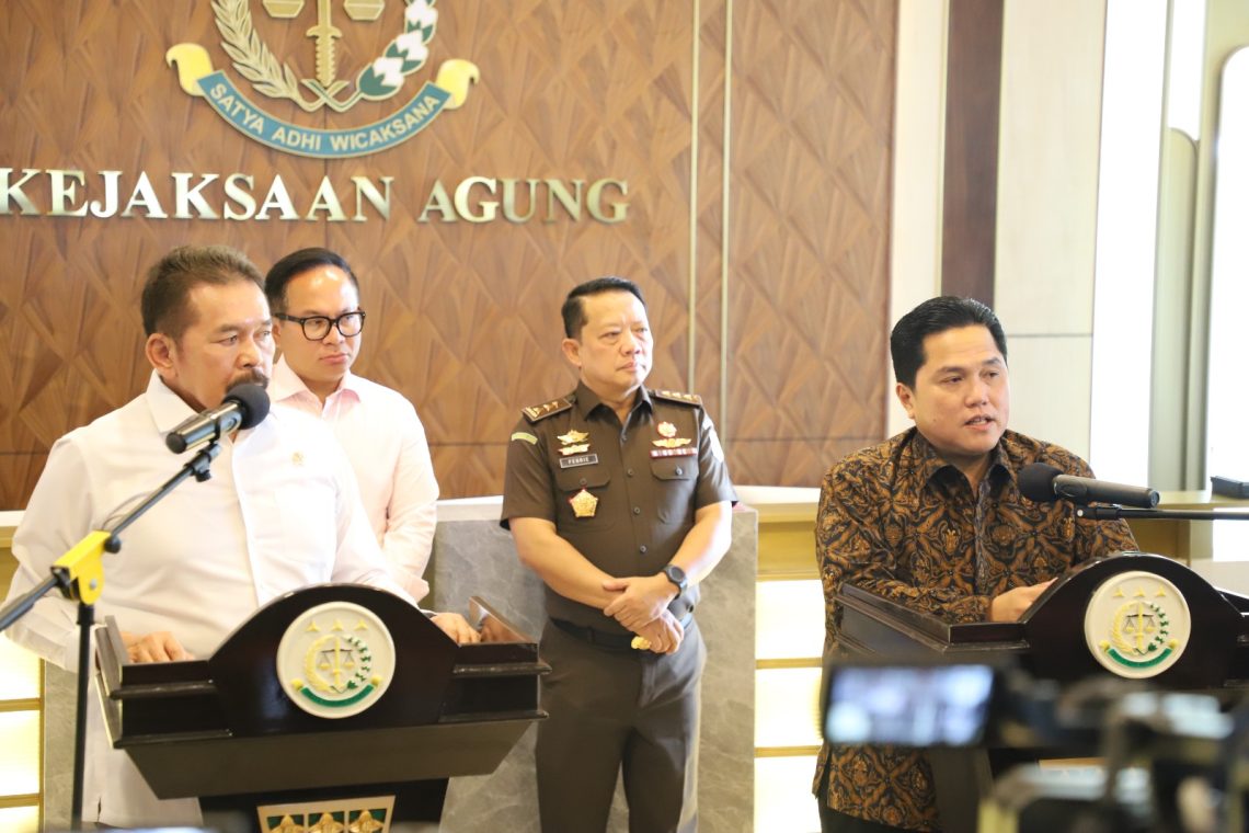 Jaksa Agung Bersama Menteri BUMN Melakukan Koordinasi Bersih- Bersih BUMN