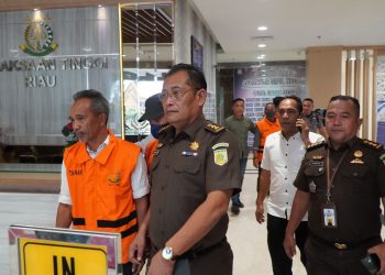 Penyidik Kejati Riau Menetapkan 4 Orang Tersangka Dugaan Tipikor Pembangunan Masjid Raya Pekanbaru