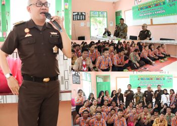Tim Penkum Bidang Intelijen Kejati Riau Penyuluhan Hukum JMS di SMAN 4 Kandis