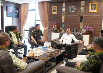 Kajati Riau Menerima Audiensi dari Ikatan Keluarga Alumni Babussalam 