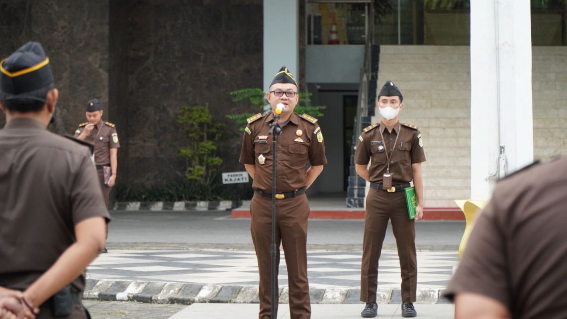 Apel Kerja Pagi di Kejaksaan Tinggi Riau di Pimpin Koordinator Bidang Intelijen 