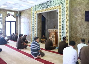 Buku Catatan Amal Manusia Akan Ditunjukkan Allah Di Akhirat Nanti