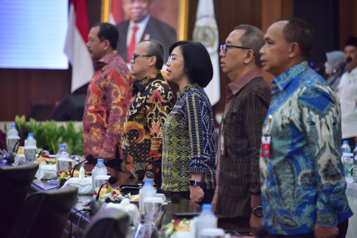 JAM-Pembinaan Menghadiri Kegiatan Exit Meeting Pemeriksaan LKPP 2022