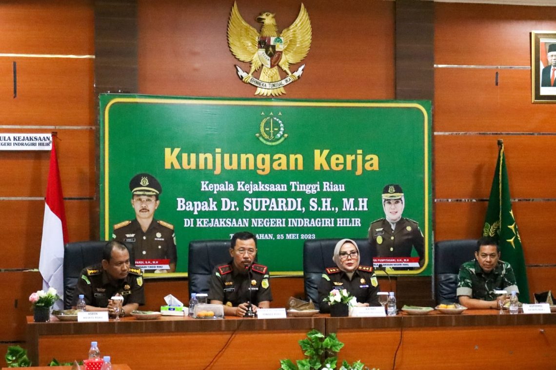 Kajati Dr. Supardi & Ketua IAD Riau  Kunker dan Supervisi di Kejaksaan Inhil 