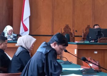 Semua Eksepsi Terdakwa Haris Yasin Limpo dan Irawan Abadi Ditolak Hakim