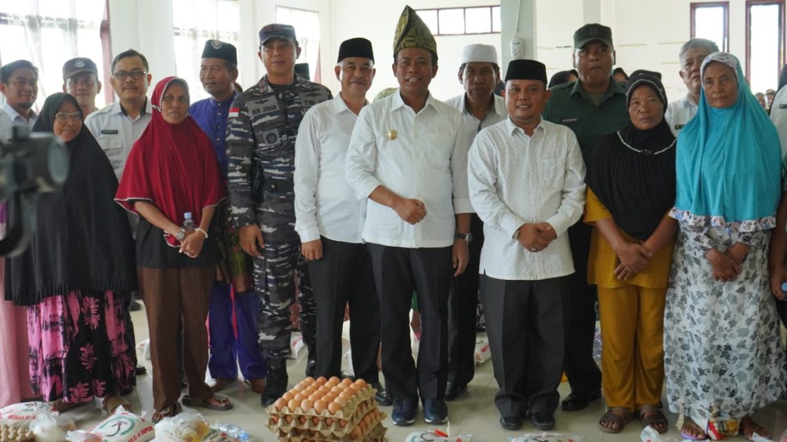Wabup Rohil Lantik BPKep Kepenghuluan Panipahan dan Sungai Daun 