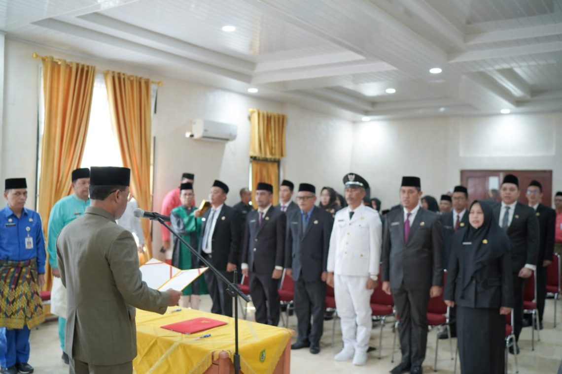 Sekda Rohil : Mutasi Jabatan Ini Jangan Diartikan Menjadi Konotasi Negatif