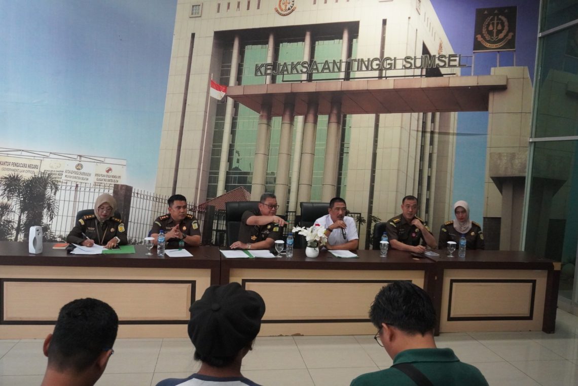 Kejati Sulsel Konferensi Pers Terkait Perkara Penganiayaan MA