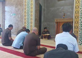 Bertasbih Seratus Kali Sama Dengan Membebaskan 100 Budak Keturunan Isma’il