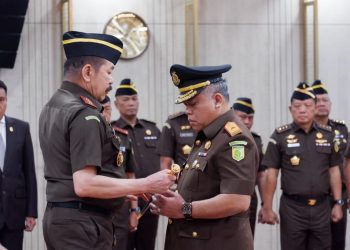 Jaksa Agung Resmi Melantik Kajati Papua Barat