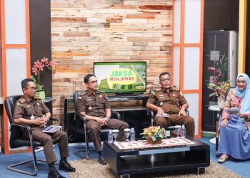 Tiga Kepala Seksi Kejati Riau Jadi Narasumber Program Jaksa Menjawab