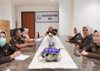 Asbin Kejati Riau Ikuti Sosialisasi PMPM- SPIP Terintegrasi Kejaksaan RI