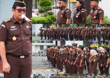 Asisten Pidana Khusus Kejaksaan Tinggi Riau Penerima Apel Kerja Pagi