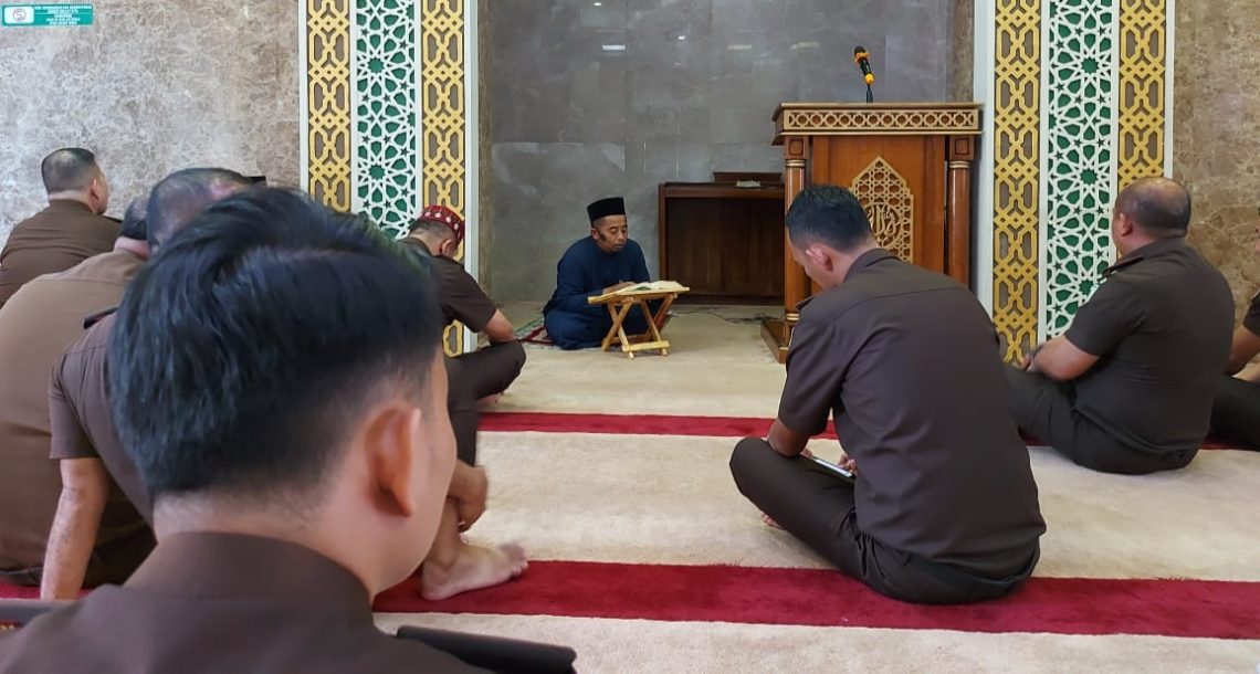 Rasulullah SAW Langsung Ajarkan Tasbih, Tahmid dan Takbir ke Umatnya 