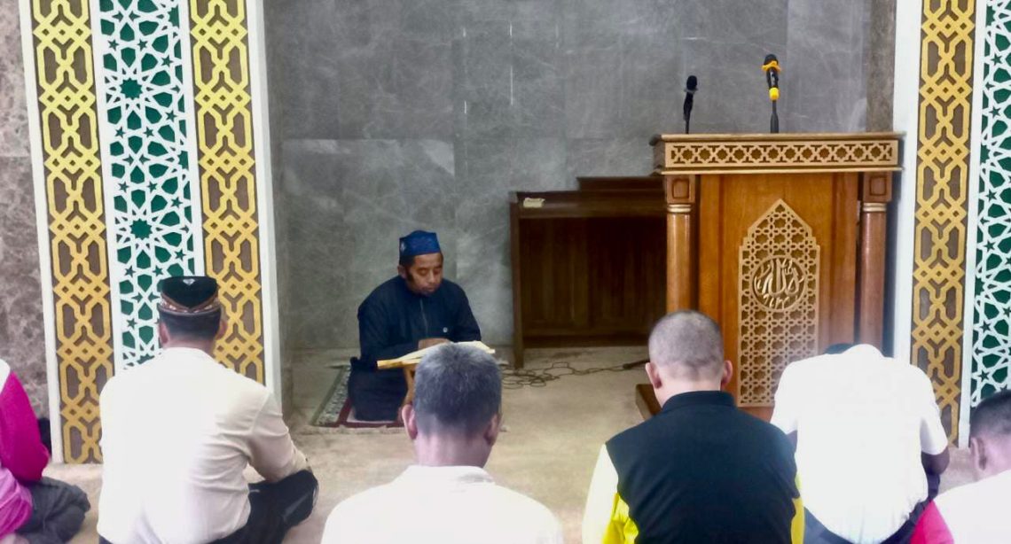 Meskipun Terbata- bata Membaca Al-Qur’an, Allah SWT Tetap Memberi Pahala