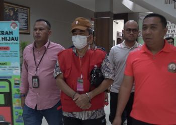 Tim Pidsus Kejati Sumut Masukkan Mantan Bupati Samosir ke Rutan