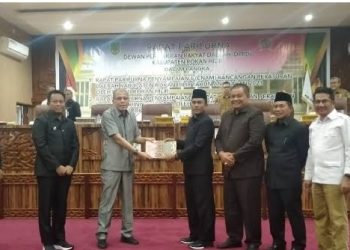 Untuk Kepentingan Daerah, Rapat Paripurna, 9 Fraksi DPRD Rohil Sepakat Opsi Penyampaian Pandangan Umum Tanpa Di Paparkan