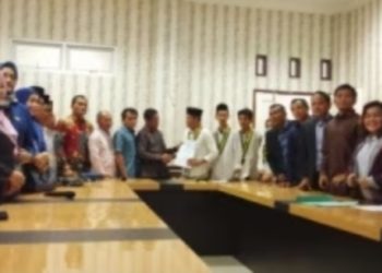 Mencari Solusi, Empat Komisi DPRD Rohil Gelar RDP Bersama Mahasiswa