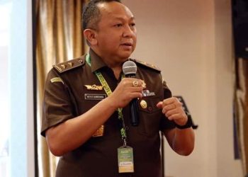 Plt Sekretaris HS dan Kabid Dinas ESDM Provinsi Kaltim S Diperiksa Kejagung 