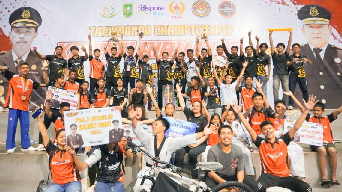 Piala Bergilir Kajati Riau Cup 2023 Berhasil di Raih Oleh Taekwondo Andalan Kejati Riau