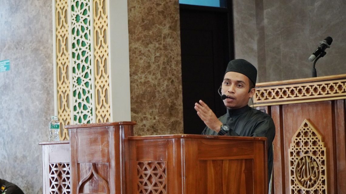 Pengajian Rutin di Kejaksaaan Tinggi Riau Membahas Tentang Ujian Dari Allah 