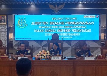 Aswas Kejati Riau Ayu Agung Melakukan Inspeksi pemantauan di Kejari Pekanbaru 