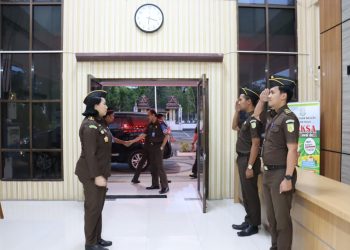 Aswas Kejati Riau Melakukan Inspeksi Pemantauan di Kejari Rokan Hulu