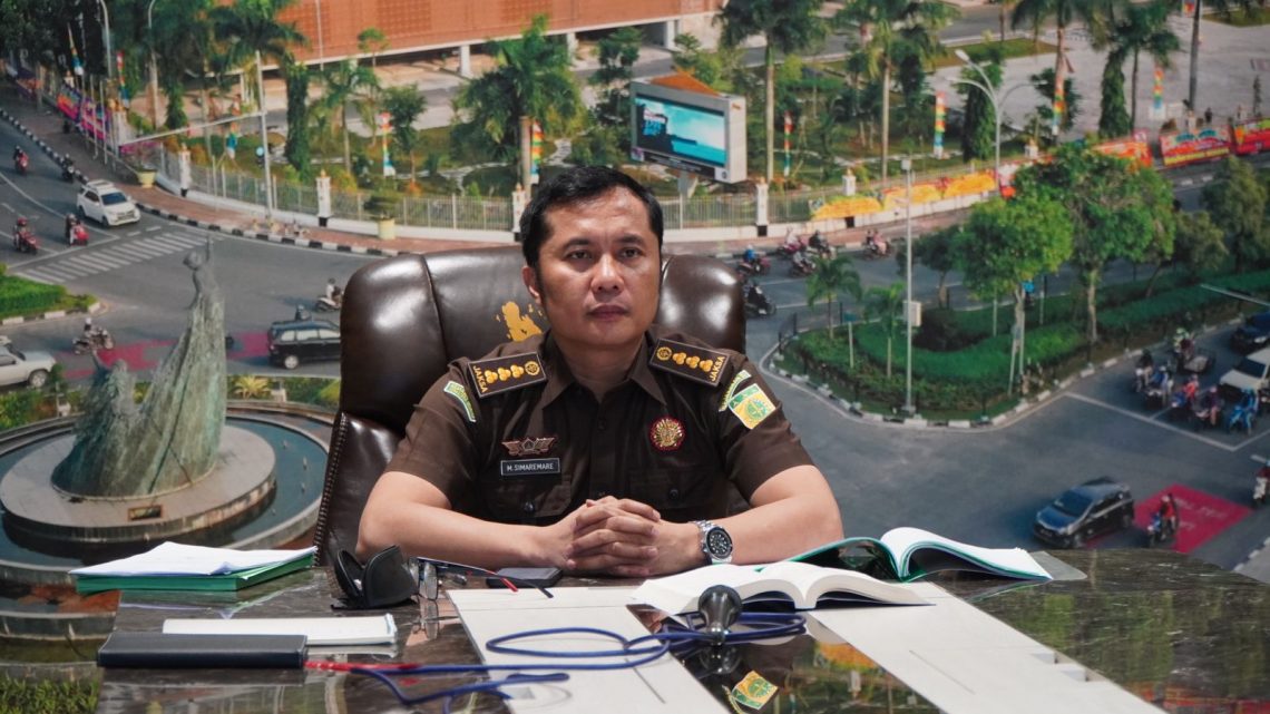 Asisten Intelijen Kejati Riau mengikuti Rapat Optimalisasi Kinerja Posko Pemilu Kejaksaan 