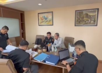 Tim Penyidik Menggeledah 2 Kantor dan Melakukan Penyitaan 