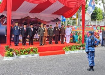 Wakil Kepala Kejaksaan Tinggi Riau Hadiri Kegiatan Upacara HUT TNI Ke – 78 Tahun 2023 