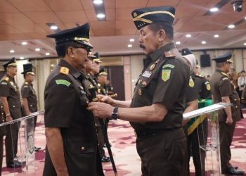 Jaksa Agung Lantik Akmal Abbas, SH., MH., Sebagai Kepala Kejaksaan Tinggi Riau