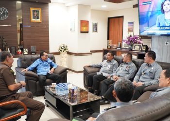 Perkuat Sinergitas, Kakanwil Kemenkumham Riau Kunjungan Kerja ke Kajati Abbas Akmal