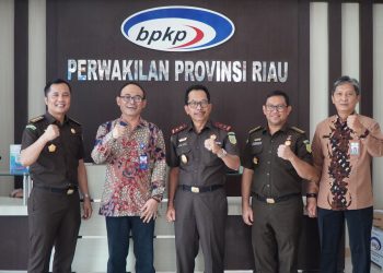 Kunker Kajati Riau ke Ketua Pengadilan Tinggi Agama & Kepala Perwakilan BPKP Provinsi 