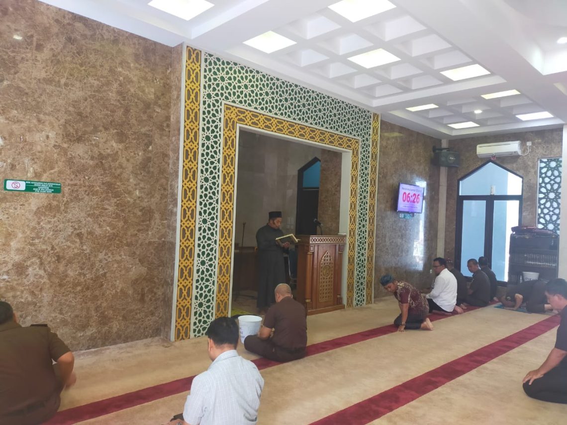 Tausiyah Qobliyah Dzuhur Bahas Tentang Sifat Lemah lembut Baginda Rasulullah SAW