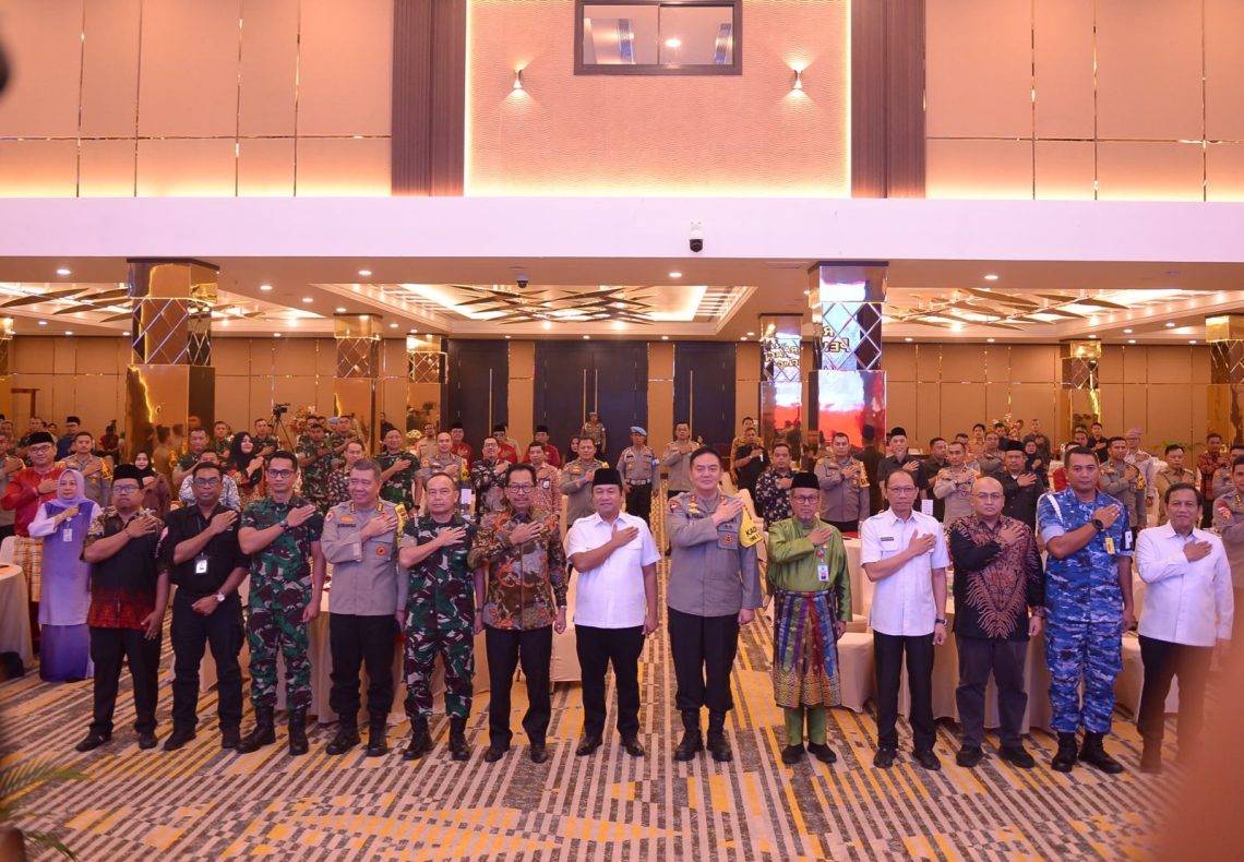 Kajati Riau Menghadiri Rakor Lintas Sektoral Operasi Mantap Brata Lancang Kuning