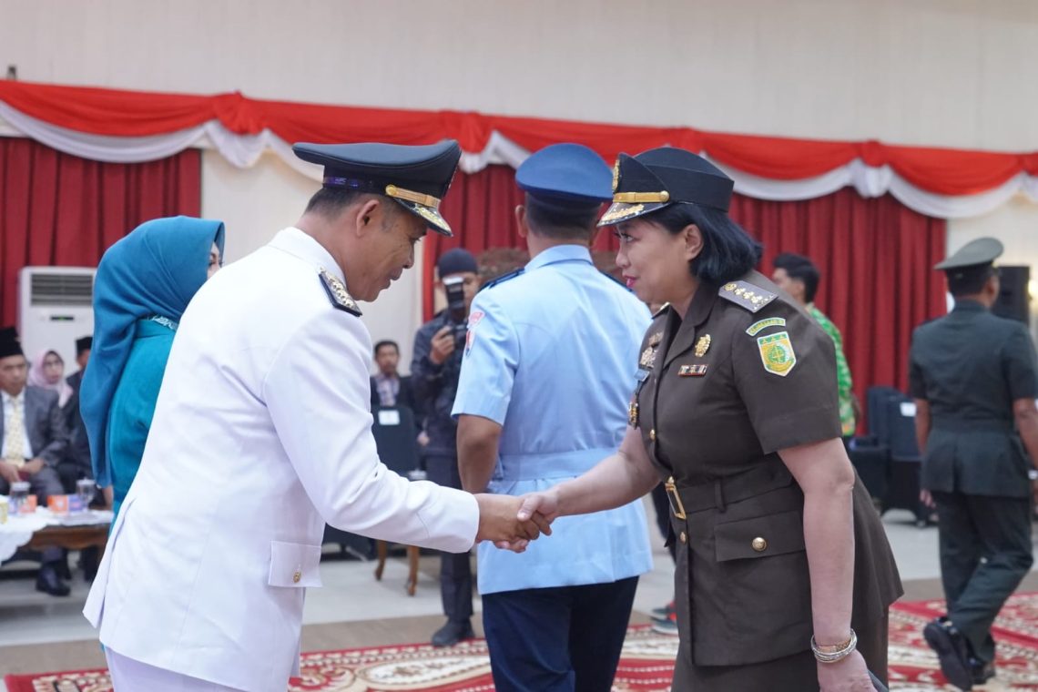 Aswas Kejati Riau Menghadiri Pelantikan Pejabat Bupati Indragiri Hilir