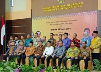 Kajati Akmal Abbas Menghadiri Serah Terima Jabatan Kepala BPK Perwakilan Provinsi Riau