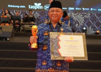 Luarbiasa, Jaksa Agung Prof. ST Burhanuddin Meraih Life Achievement Award Korpri