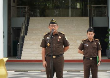 Aspidsus Kejati Riau Imran Yusuf Menjadi Penerima Apel Kerja Pagi 