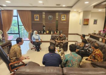 Pererat Silaturahmi, Kajati Riau Terima Kunker Pimpinan PT PLN UIW Riau & Kepulauan Riau
