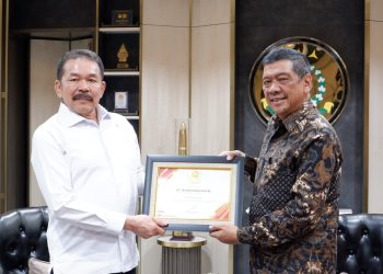 Rakyat Merdeka Beri Penghargaan Best Achievement Award 2023 ke Jaksa Agung ST Burhanudin 